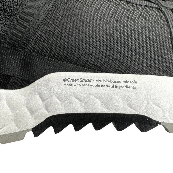 Timberland Men's GreenStride™ Solar Wave LTSolar Wave Shoe in Black. 11.5 - Picture 12 of 13